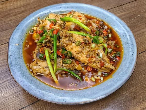 干锅耗儿鱼怎么做_干锅耗儿鱼家常做法