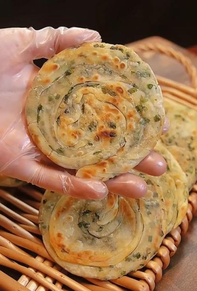 葱花油馍怎么做_葱花油馍家常做法