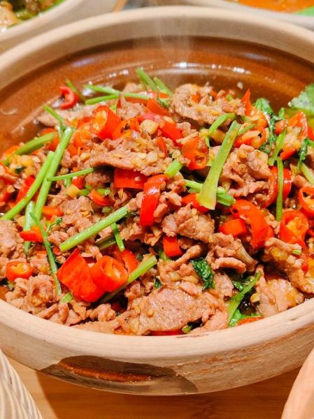 小炒黄牛肉怎么做_小炒黄牛肉用什么部位