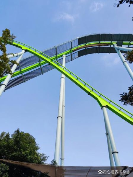 过山车有多快_极速过山车是什么感觉