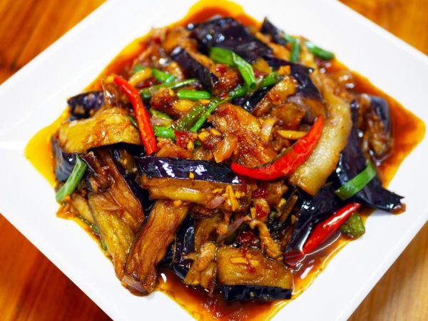 炒茄子怎么做好吃_家常茄子做法步骤