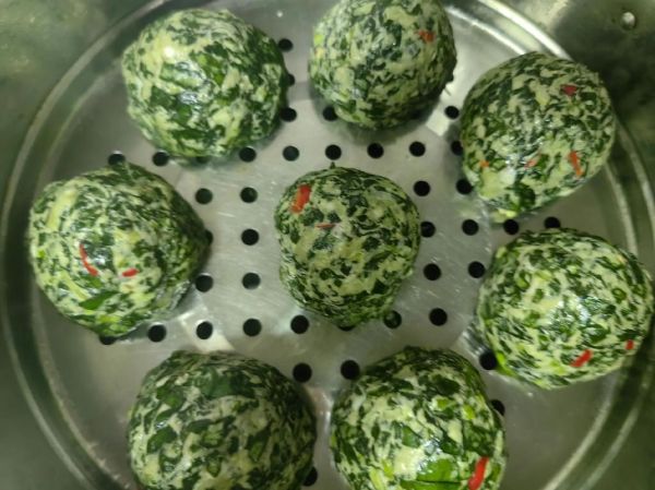 红薯叶窝窝头怎么做_红薯叶窝窝头做法窍门