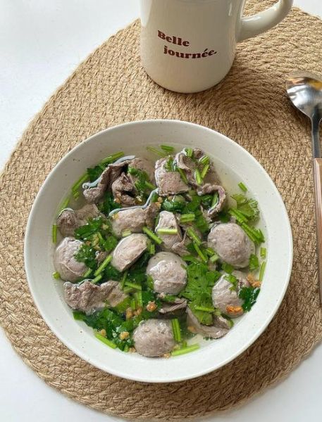 牛肉丸汤怎么做_牛肉丸汤的家常做法