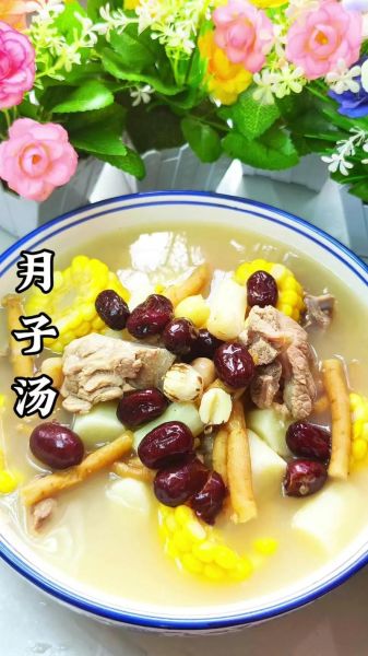 清炖排骨汤怎么做_排骨汤炖多久才软烂