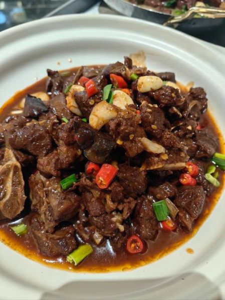 红烧狗肉的做法_红烧狗肉放什么配料