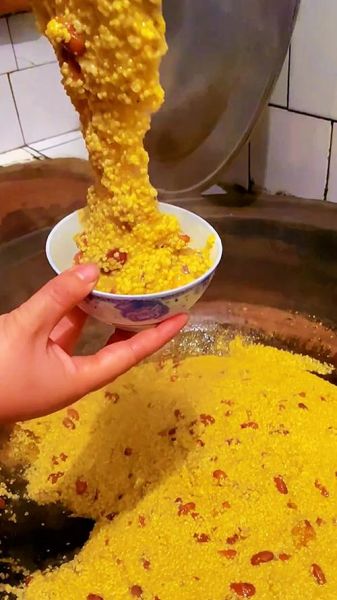 黄米饭怎么做_黄米饭要泡多久