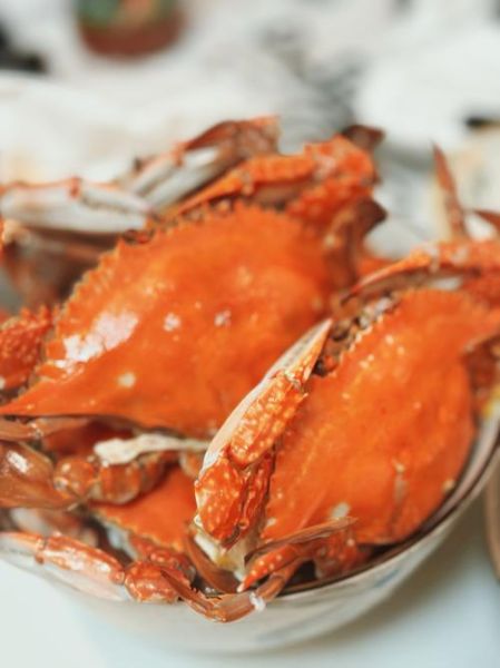 清蒸螃蟹怎么做才好吃_清蒸螃蟹蒸多久最佳