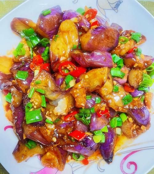 酱爆茄子怎么做_家常茄子酱爆做法