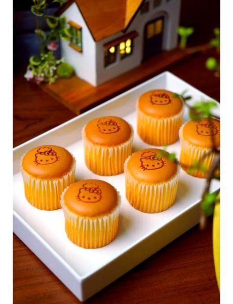 纸杯蛋糕怎么做_纸杯蛋糕烤箱温度时间