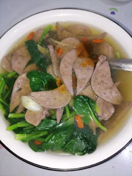 猪肝豆腐汤怎么做_猪肝豆腐汤的做法窍门