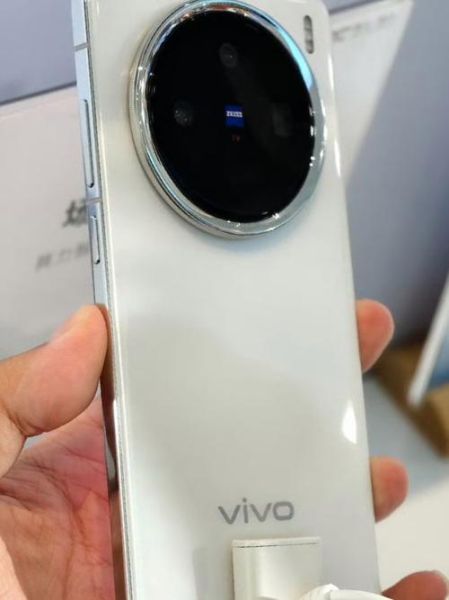 vivo手机哪款性价比高_如何挑选最适合的vivo手机