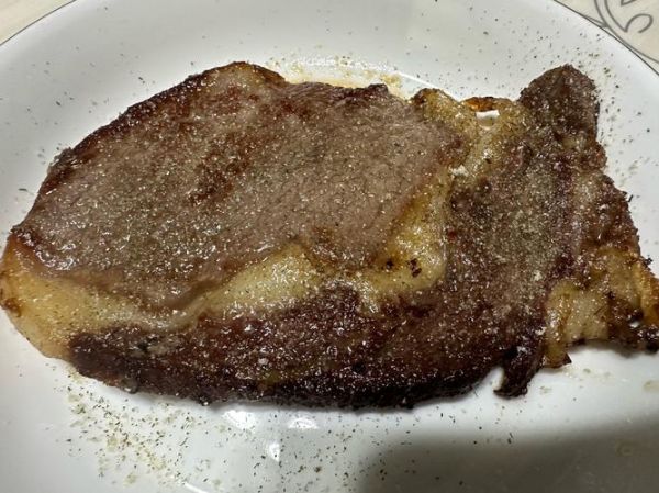 家常牛排怎么做_牛排煎几分钟才嫩