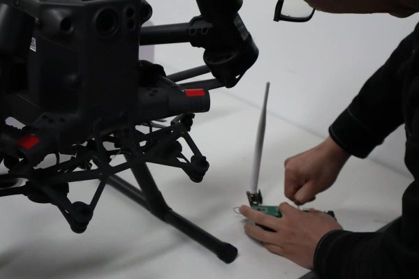 无人机怎么连接手机_手机连不上无人机怎么办