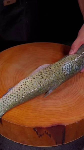 紫苏鱼怎么做_紫苏鱼的家常做法步骤