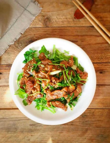 孜然羊肉怎么做才嫩_家常做法步骤详解