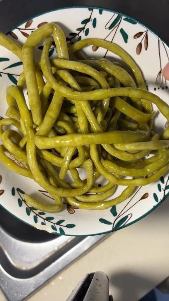 自制酸豆角怎么做_酸豆角腌制多久可以吃