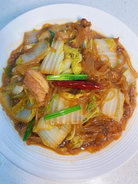 白菜炖粉条怎么做_白菜炖粉条用干粉条还是鲜粉条