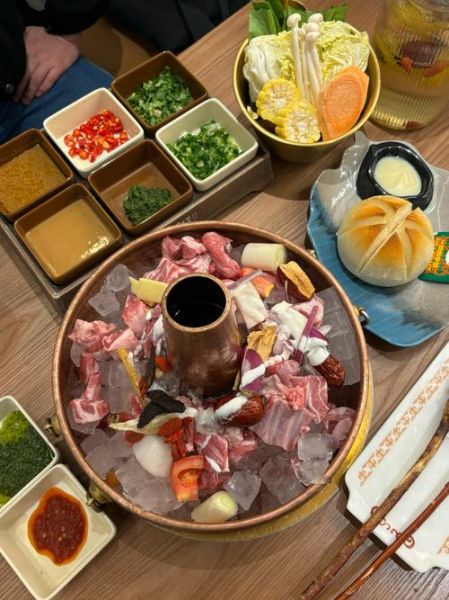 冰煮羊肉怎么做_冰煮羊肉需要哪些调料