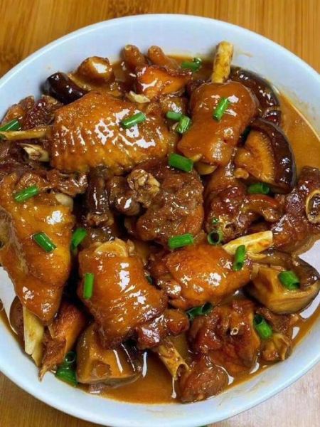 家常炖鸡腿怎么做好吃_家常炖鸡腿用焯水吗