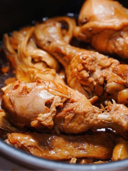 家常炖鸡腿怎么做好吃_家常炖鸡腿用焯水吗