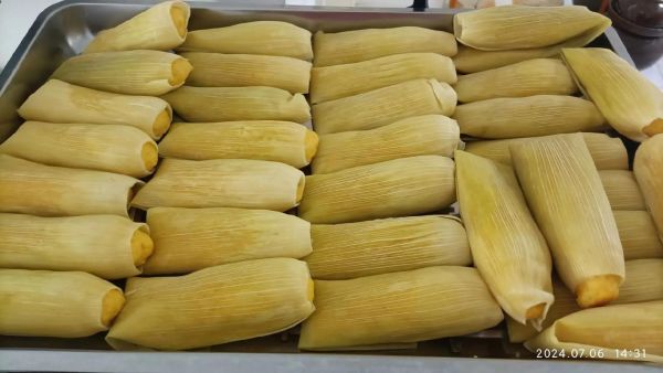 四川嫩包谷粑粑怎么做_包谷粑粑要蒸多久