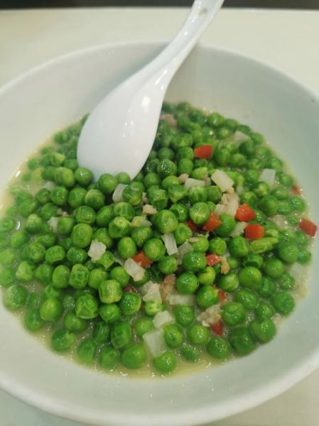 豌豆怎么炒好吃_豌豆做法大全