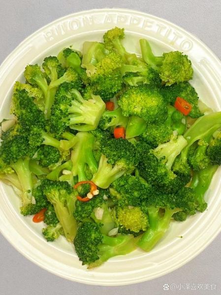 西兰花怎么炒好吃_西兰花焯水几分钟才脆