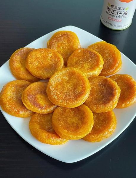 南瓜饼怎么做法_南瓜饼的家常做法