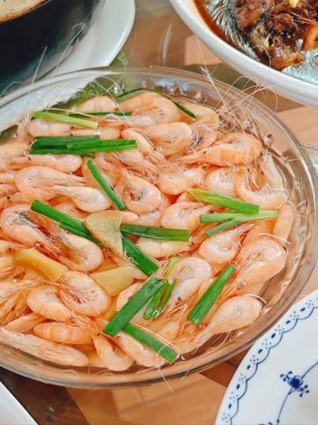 盐水虾怎么煮才鲜嫩_盐水虾要不要焯水