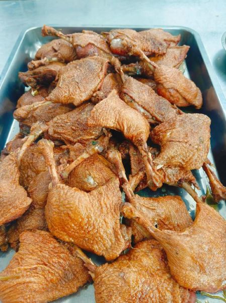 酱鸭腿怎么做好吃_家常酱鸭腿的做法