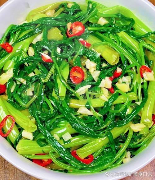 空心菜怎么炒才好吃_空心菜焯水几分钟