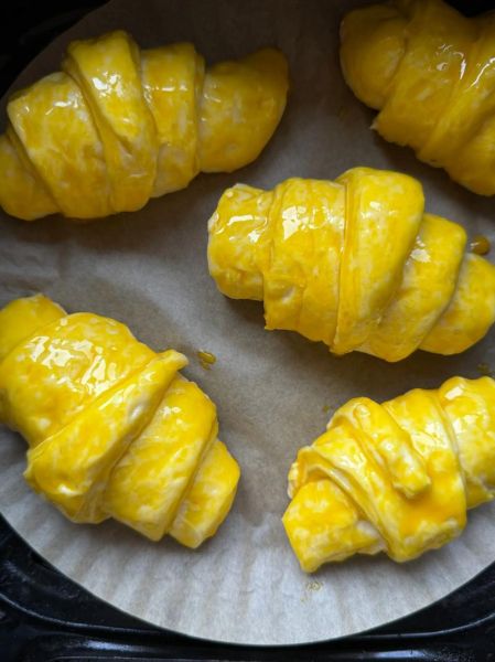 空气炸锅烤面包怎么做_空气炸锅烤面包需要几分钟