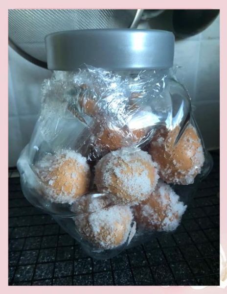 水煮咸鸡蛋的做法_咸鸡蛋怎么煮不裂