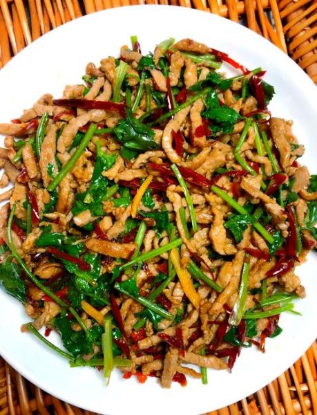 香辣肉丝怎么做_香辣肉丝家常做法