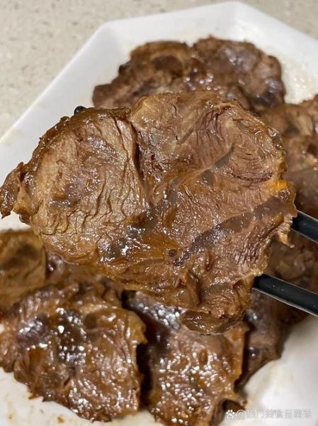 卤牛腱子怎么做好吃_卤牛腱子需要焯水吗