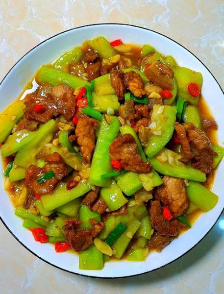 红烧丝瓜怎么做_红烧丝瓜的家常做法