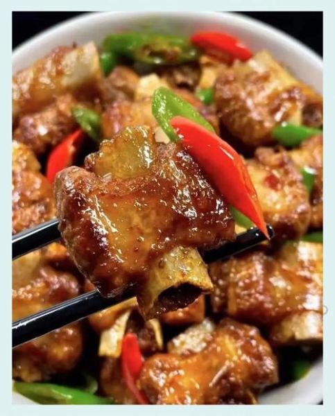 啤酒炖排骨怎么做_啤酒炖排骨用哪种啤酒