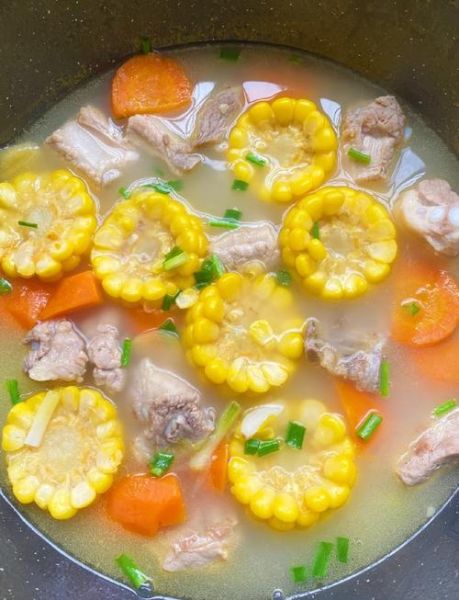 排骨玉米胡萝卜汤怎么做_需要焯水吗