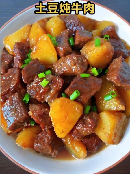土豆烧牛腩怎么做_牛腩炖多久才软烂