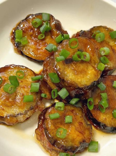 茄盒怎么做_茄盒炸多久才酥脆