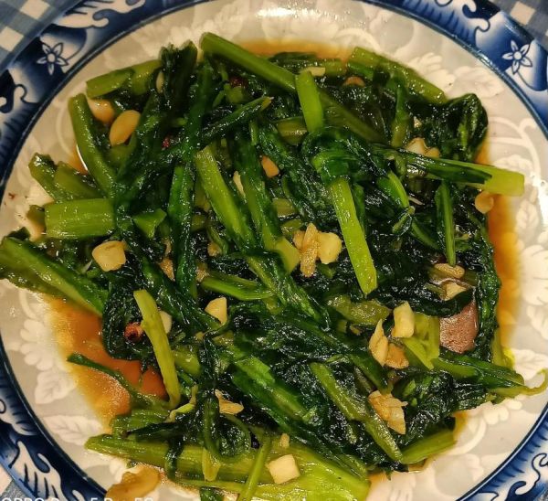 油麦菜怎么炒好吃_油麦菜家常做法