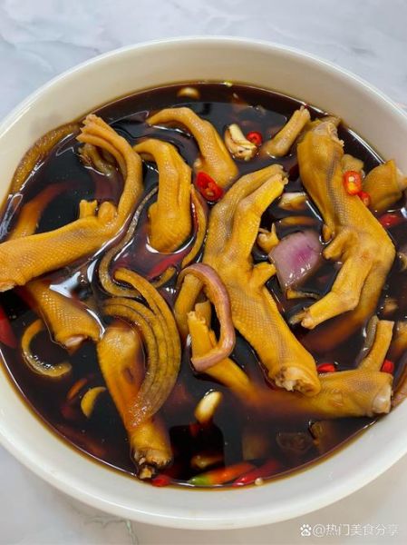 泡鸭爪的做法和配料_怎么做好吃