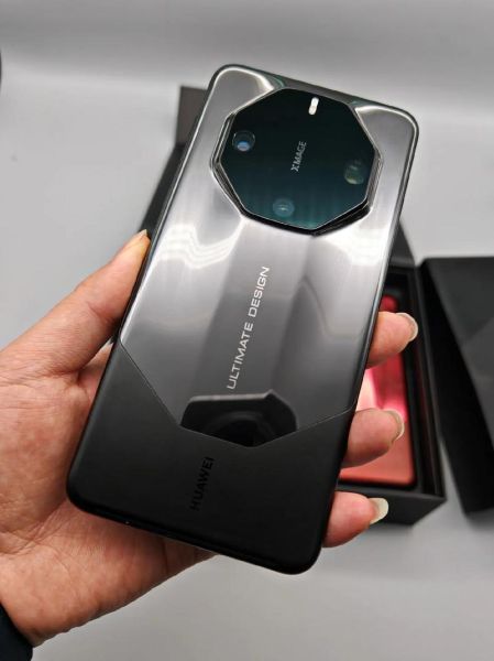 华为最高端手机是哪款_华为Mate60RS非凡大师版值得买吗