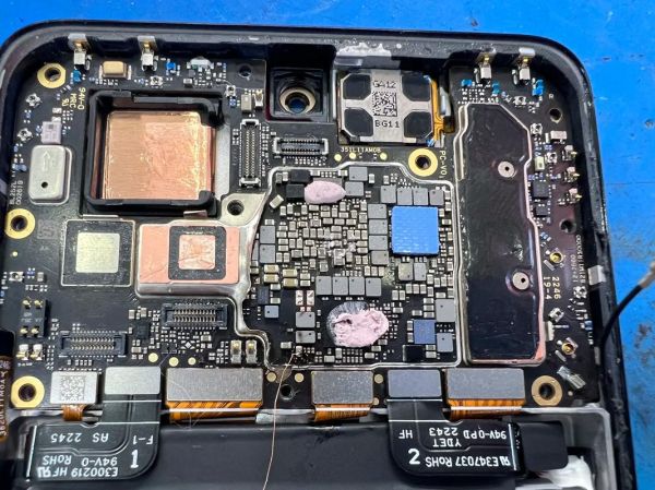 手机主板坏了有什么症状_如何判断主板故障