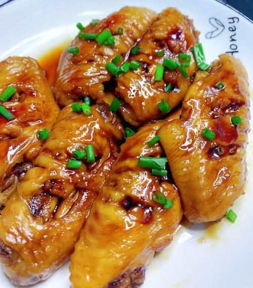 鸡翅可乐怎么做_可乐鸡翅要焯水吗