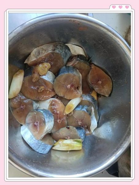 熏鲅鱼怎么做好吃_熏鲅鱼的做法家常