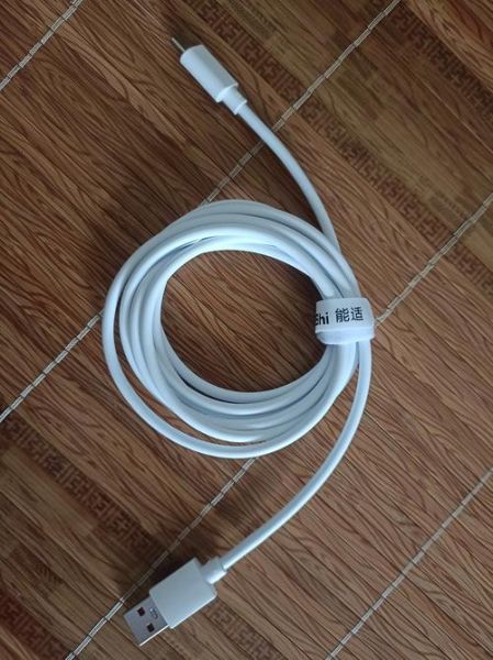 手机充电线怎么选_哪种充电线耐用