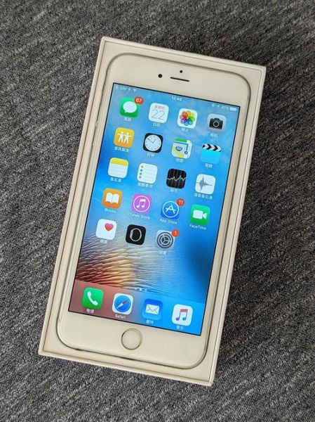 第一代苹果手机有什么功能_第一代苹果手机值得买吗