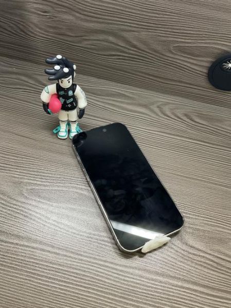 手机听筒进灰怎么办_清理手机灰尘用什么工具