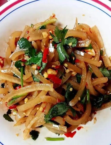 凉拌猪皮怎么做_凉拌猪皮的家常做法